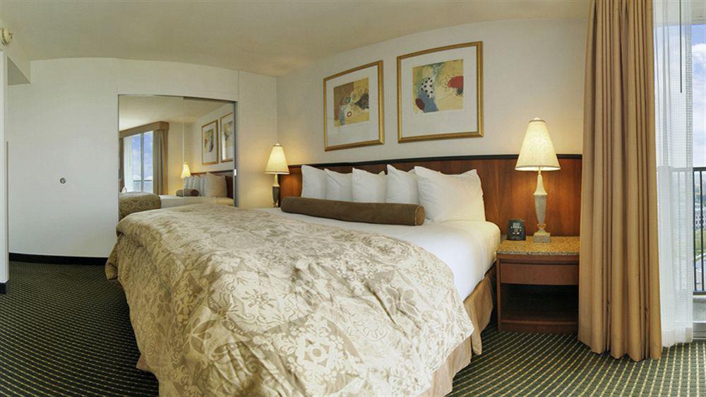 Embassy Suites Philadelphia - Center City Exterior foto